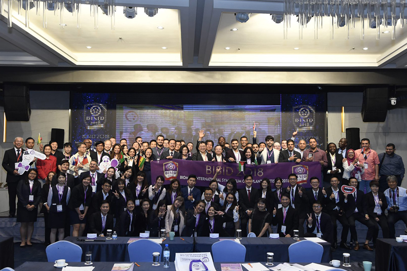 The first Biomate Internation Symposium of Implant Dentistry has came to an end successfully
