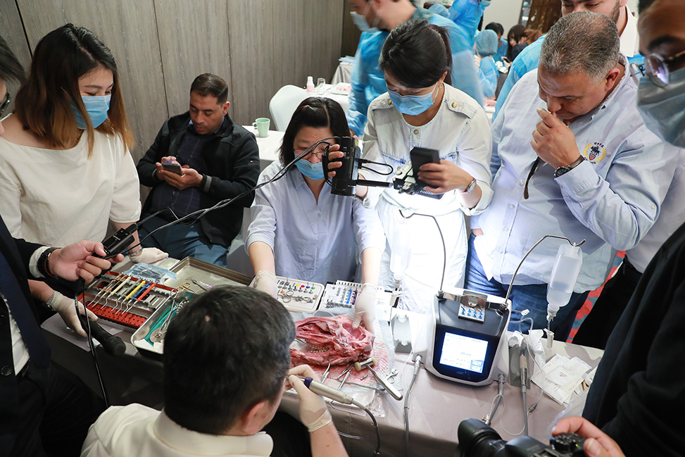 Biomate IAI -Sinus Lift-Crestal / Approach Tranning Course by Prof.Tao Chiang